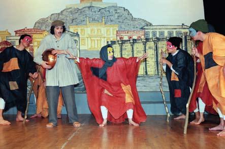 1998 ΑΧΑΡΝΗΣ Α Ρ Ι Σ Τ Ο Φ Α Ν Η ΜΕΤΑΦΡΑΣΗ : Χρύσα Προκοπάκη ΜΟΥΣΙΚΗ : Διονύσης Σαββόπουλος ΣΚΗΝΟΘΕΣΙΑ : Στέλιος Παπαπέτρου ΣΚΗΝΙΚΑ ΚΟΣΤΟΥΜΙΑ : Ναταλία Παπαπέτρου, Τζάνετ Παπαπέτρου ΑΦΙΣΑ: Έλενα