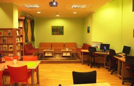 Τυπική αίθουσα διδασκαλίας ΠΡΙΝ από τον ανασχεδιασμό.