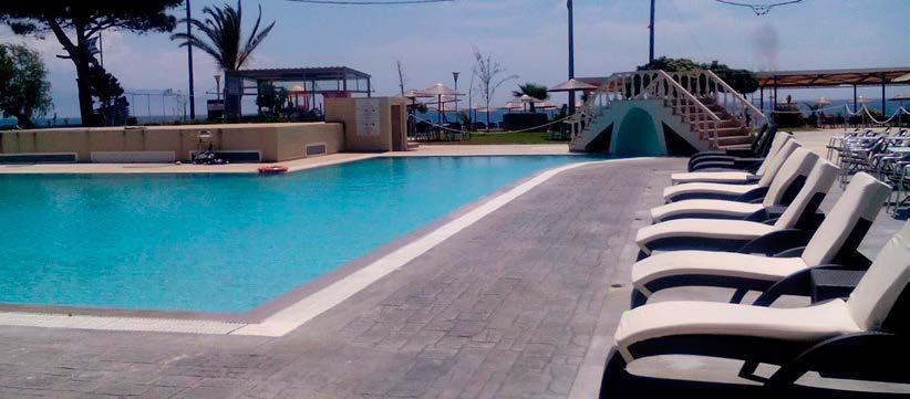 FRΙENDLY GMP Bouka 4* Παραλία Μπούκας - Μεσσήνη Το ξενοδοχείο μας, τεσσάρων αστέρων, βρίσκεται σε μια ήσυχη και προνομιακή τοποθεσία μόλις 10 χλμ από την πόλη της Καλαμάτας και 5 χλμ από την πόλη της