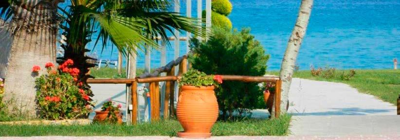 FRIENDLY Sun Beach 3* sup Πλαταμώνας, Πιερίας Πάνω στην παραλία του Πλαταμώνα, αυτό το ξενοδοχείο 3 αστέρων διαθέτει κήπο με επιφάνεια 10.000μ² και απευθείας πρόσβαση σε αμμώδη παραλία.