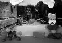 Η ταινία είναι ένα stop motion animation, όπου με τη χρήση κινούμενης τυπογραφίας και τρισδιάστατου σκηνικού με κούκλες περιγράφεται η ιστορία του Ερωτόκριτου, ποιήματος του Βιτζέντζου Κορνάρου του