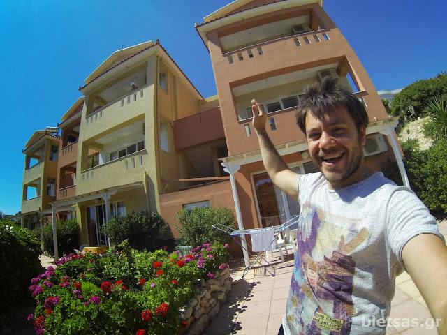 Yolanda Studios! Εκεί μείναμε!