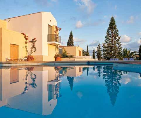 Δωμάτια Κατόπιν Ζήτησης Γενικές Πληροφορίεσ εγκάταστάσεις/αποστάσεις Σύνολο: 127 Βρεφικές Κούνιες 24ωρη Υποδοχή Wellness Club (Γυμναστήριο) Τύποι: 3 Σιδερώστρα & Ηλεκτρικό Σίδερο Χώρος φύλαξης