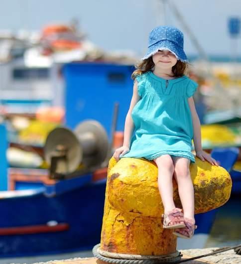 ΕΥΒΟΙΑ Ήλιος και Θάλασσα Authentic Sun & Beach ΕΥΒΟΙΑ Η Εύβοια διαθέτει ένα μοναδικά διαφοροποιημένο (από το Αιγαιοπελαγίτικο) προϊόν Ήλιου και Θάλασσας.