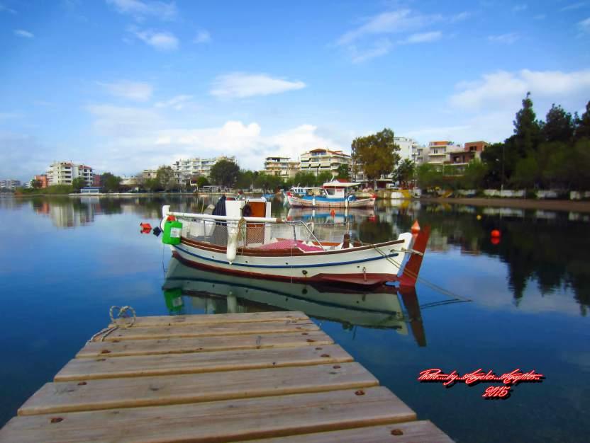 Η Εύβοια προσφέρεται για πεζοπορικές ή οδικές περιηγήσεις σε πανέμορφα δασώδη τοπία και ποτάμια, αλλά και για εξερευνήσεις στο ανέπαφο φυσικό περιβάλλον της Σκύρου.