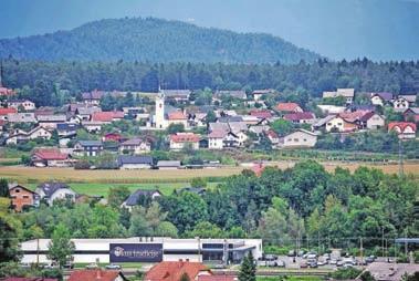 si Največji okoljski projekt za Slovenijo Evropska komisija je odobrila financiranje velikega kohezijskega projekta Odvajanje in čiščenje odpadne vode na območju vodonosnika Ljubljanskega polja, ki