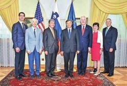 / Foto: Gorazd Kavčič Zunanji minister Karl Erjavec je ameriškim senatorjem izrazil nezadovoljstvo glede ameriškega stališča o arbitražni odločitvi o meji s Hrvaško.