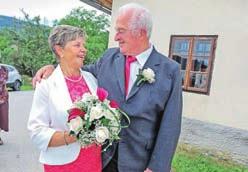 Kovačič S sončnicami, ki simbolizirajo tudi veselje in srečo, je bila v soboto, 12. avgusta, okrašena župnijska cerkev sv.