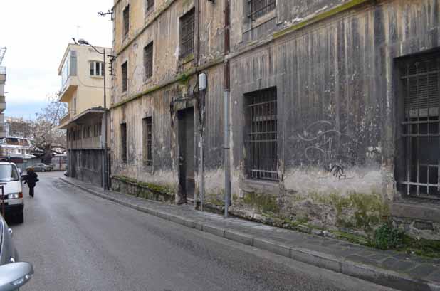 του 1923] _Η βόρεια όψη της καπναποθήκης σήμερα.
