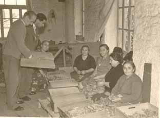 ΚΑΠΝΟΥ ΚΑΙ ΤΗΣ ΑΡΧΙΤΕΚΤΟΝΙΚΗΣ ΤΟΥ
