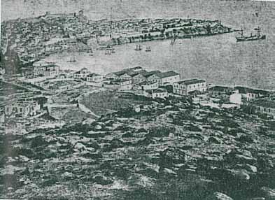 Φαίνεται kϋlliye του [Haci] Ali paşa και το γυμνάσιο H πόλη