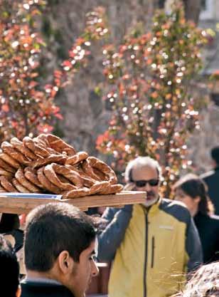 ΠΑΡΟΥΣΙΑΣΗ Simit Sarayi Το Τμήμα Έρευνας & Ανάπτυξης (R&D) της εταιρείας αναπτύσσει διαρκώς νέα προϊόντα, που καλύπτουν τις τελευταίες διατροφικές τάσεις και επιθυμίες των καταναλωτών».