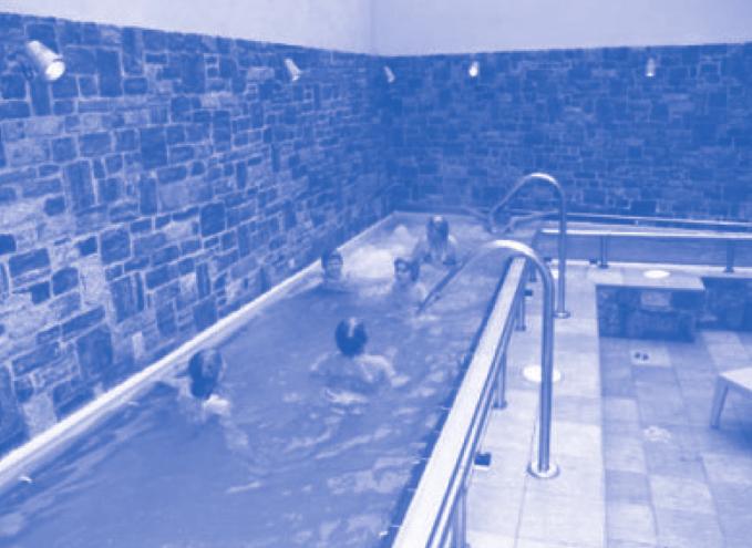 και η παραμονή μας για γεύμα και μέσω ΔΟΜΟΚΟΥ για ΛΑΜΙΑ (ΕΟ) στάση και από εκεί για ΑΘΗΝΑ/ΠΕΙΡΑΙΑ. *Συνιστάται ελαφρύς ρουχισμός και άνετα υποδήματα για τη πεζοπορία στο Δρυμό της Βάλια Κάλντα.