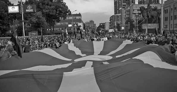 ημέρα μετά την παρουσίαση στις Βρυξέλλες της ετήσιας Εκθεσης Προόδου από την Ευρωπαική Επιτροπή.