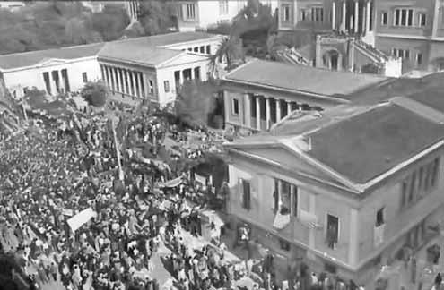 ομογενεια 39 Η ΕΞΕΓΕΡΣΗ ΤΟΥ ΠΟΛΥΤΕΧΝΕΙΟΥ Επιμελείται και γράφει ο Κώστας Πάππας Για να δημοσιεύσω το χρονικό της εξέγερσης του Πολυτεχνείου, που σε πολλούς από μας ξυπνάει μνήμες, ανέστειλα την