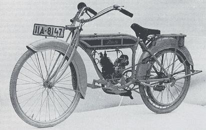 1922 H BMW Helios με τον πρώτο Boxer κινητήρα Η BMW Εξέλιξε και κατασκεύασε επίσης έναν μικρό δίχρονο κινητήρα που εφάρμοσε σένα μοντέλο της που