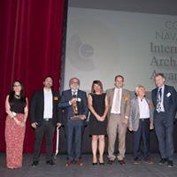 Ε. Δημόκριτος για το σύνολο της προσφοράς του στην προαγωγή της αρχαιομετρικής έρευνας στον ελληνικό χώρο και διεθνώς. Τα βραβεία και αναμνηστικά επιδόθηκαν από τα μέλη της Επιτροπής Καθ. Ν.