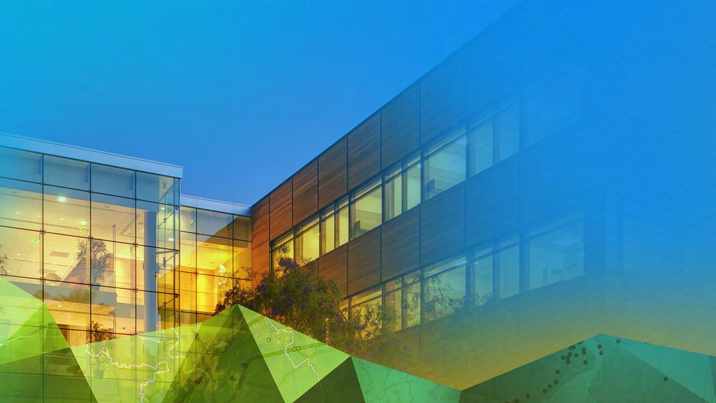 Strong and Growing Making a Difference Esri Serving Our Users Advancing GIS and