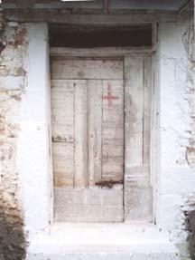 κυμαίνονται από 80-120 cm πλάτος και 170-220