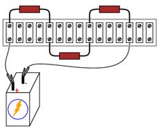 Conexiunile realizate cu ajutorul unei reglete sunt robuste şi pot fi prin urmare folosite atât pentru circuitele temporare cât şi pentru construcţia