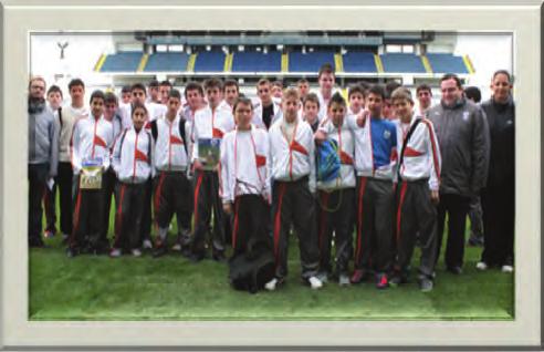It was an amazing experience. On all club days the pupils spent a couple of hours playing football in the Futsal courts of our school.