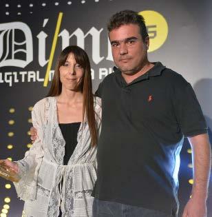 Οι επισκέπτες μπορούν να φιλτράρουν τις πτήσεις με βάση τις στάσεις, την ώρα αναχώρησης ή άφιξης, τη διάρκειας της πτήσης, την αεροπορική εταιρεία, το αεροδρόμιο και άλλες παραμέτρους.