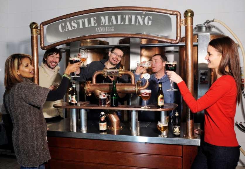 Από το Βέλγιο με αγάπη! Στην Castle Malting θα νιώσουμε τεράστια ικανοποίηση αν μπορέσουμε να σάς βοηθήσουμε στη δημιουργία νέων ζυθοποιητικών συνταγών.