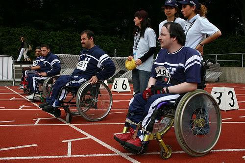 Στίβος Τζούντο Τοξοβολία Κωπηλασία ΙΣΤΟΡΙΚΟ ΤΩΝ ΠΑΡΑΟΛΥΜΠΙΑΚΏΝ ΑΓΏΝΩΝ Οι πρώτοι αγώνες για αθλητές µε αναπηρία έγιναν το