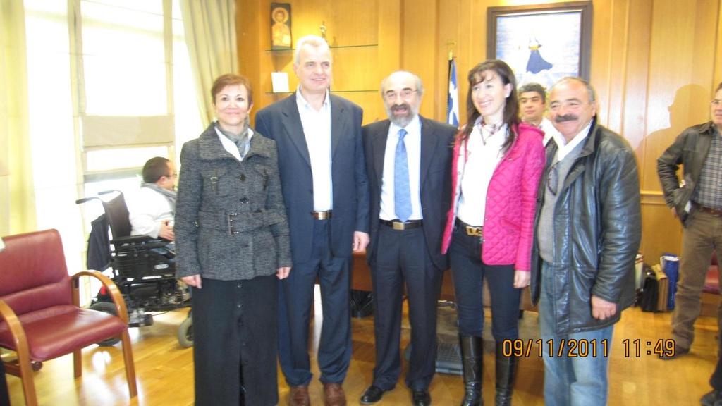.. ποξψϊμςα πξσ η κάθε υόοα υοηριμξπξιεί παοαδξριακά ρςημ διαςοξτή ςηπ, αλλά και εσοϋςεοα με ςξ εκπαιδεσςικϊ ρϋρςημα, ςημ παοάδξρη, ςημ γλόρρα, ςημ ιρςξοία, ςξμ πξλιςιρμϊ μέρχ ςχμ