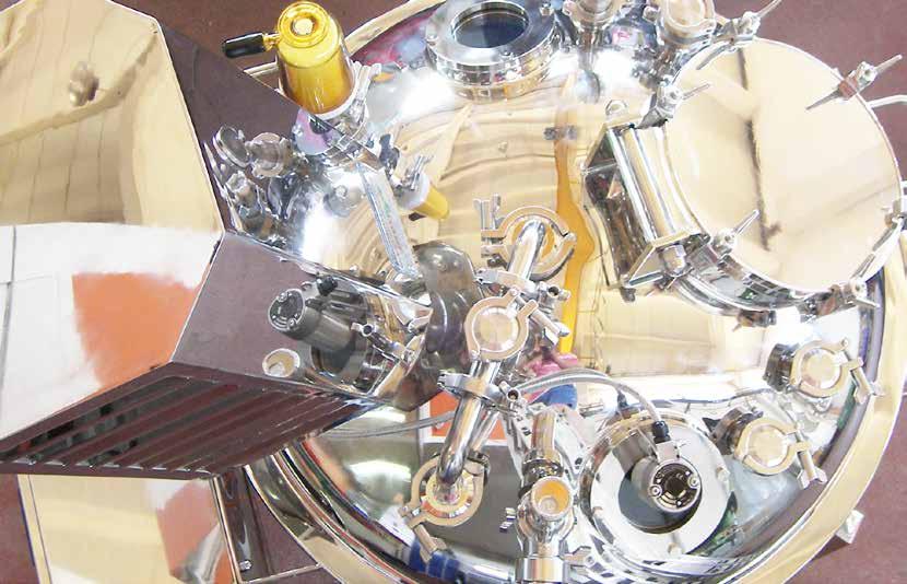 Προπαρασκευαστικά Δοχεία Preparation Vessels Μεταφερόμενα Δοχεία Ανάμιξης Mobile Mixing Vessels Για πάνω από 38 χρόνια σχεδιάζουμε και κατασκευάζουμε παρασκευαστικά δοχεία για τις βιομηχανίες