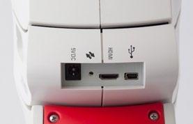 Pripojte jeden koniec USB kábla (dodaný s kamerou) vzadu do kamery Leica ICC50 HD a druhý koniec do napájacieho zdroja USB. Napájací zdroj USB potom zapojte do vhodnej napájacej zásuvky.
