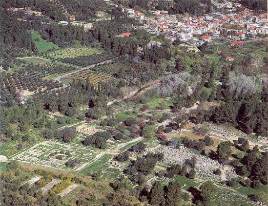 η εξέλιξη των αγώνων είχε μεταμορφώσει αυτό το περιφερειακό ιερό σε πανελλήνιο.