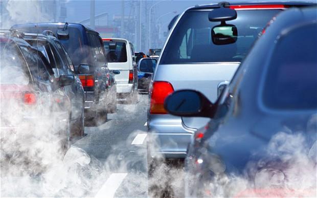Η χρήση του ιδιωτικού αυτοκινήτου αποτελεί αρνητική συνεισφορά του πολίτη με τη ρύπανση της ατμόσφαιρας σε τοπικό επίπεδο.