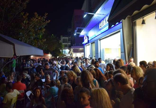 πόλης του Ιλίου, όπου πλημμύρισε από επισκέπτες, οι οποίοι
