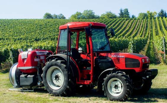 SPECIALIZIRAN 4 POGONSKI VINOGRADNI KO-sadjarski traktor Quadrifoglio 90-100 11 Serija GOLDONI QUADRIFOGLIO zajema modele traktorjev najviπje kategorije, za katere je