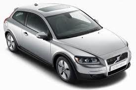 16. VOLVO C30 ELECTRIC Από το 2011 Γενικά Χαρακτηριστικά: Διαστάσεις; Μ 4,266 m x Π 1,782 m x Υ 1,447 m Αριθμός θέσεων 4 Κίνηση Εμπρόσθιοι Τροχοί Ηλεκτρικός κινητήρας 82 kw Αυτονομία 150 km Μέγιστη