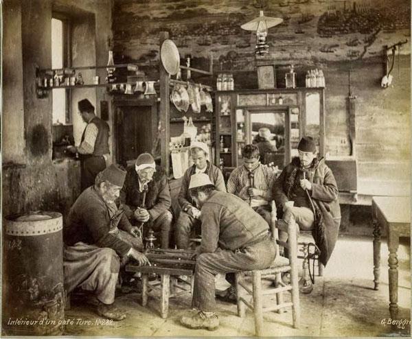 Κεφάλαιο 3ο 3.1Ο καφές στην Ελλάδα. 3.1.1 Από τα Παραδοσιακά καφενεία στα σύγχρονα καφέ!