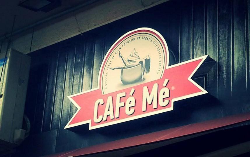 Ο CafeMe ως brand έγινε γρήγορα δημοφιλές στη Λάρισα και είναι από τα πρώτα streetcafe της πόλης του καφέ με τις απίθανες πωλήσεις freddo και με το ρεκόρ καταστημάτων καφέ με 1 για κάθε 200 κατοίκους