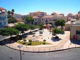 Ο Διάλογος αυτός εντάσσεται μια σειρά διαλόγων, τους οποίους διεξάγει η Ευρωπαϊκή Επιτροπή σε πόλεις σε κάθε χώρα της ΕΕ, και η συζήτηση θα γίνεται με την Ευρωπαία Επίτροπο κα.
