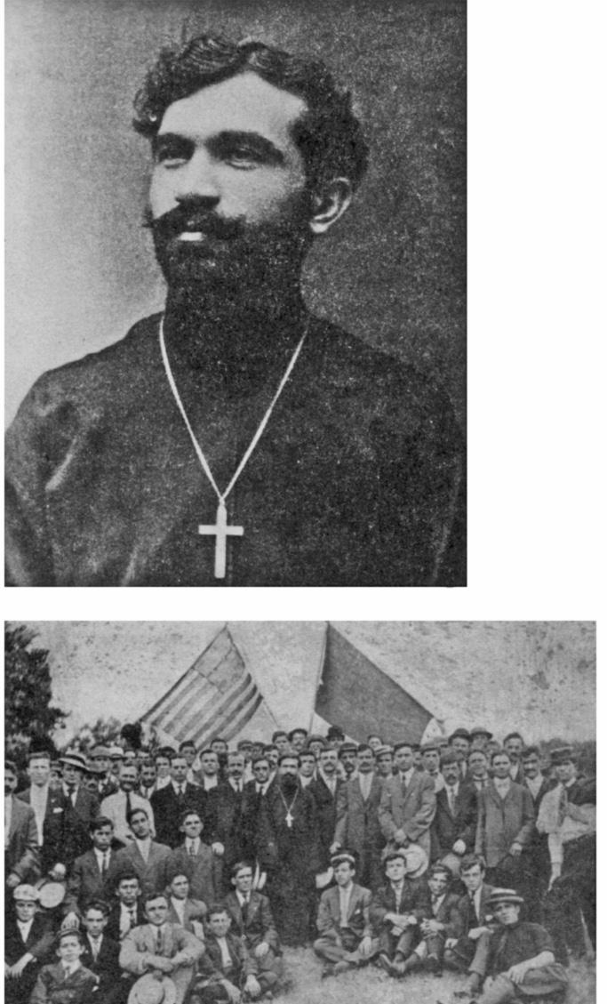 O ιερέας Φαν Νόλι O ιερέας Φαν Νόλι με