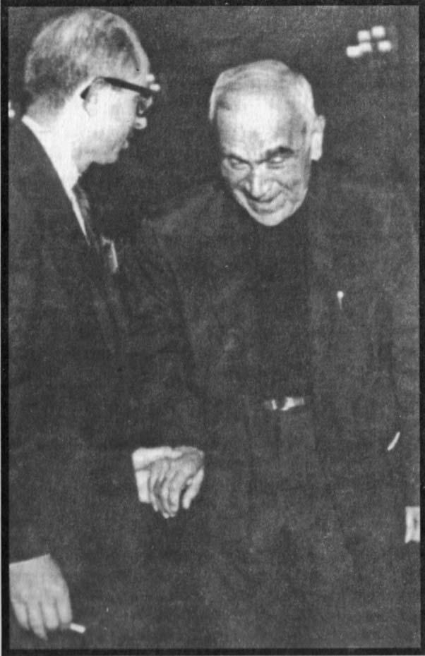 Ο Φαν Νόλι με τον
