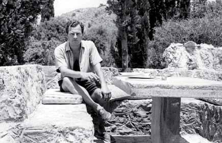 Editorial Ο Πάτρικ και η Μάνη Ο Πάτρικ Λη Φέρμορ στο σπίτι του στη Μεσσηνιακή Μάνη. Ο βρετανός περιηγητής που απεβίωσε το 2011 είχε ζήσει τρομερές ιστορίες.