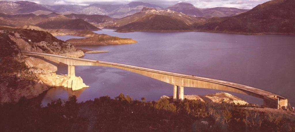 Θ. Τάσιος, Ε. Μαλλάκης) L=40.0m Γέφυρα Τατάρνας (1966-1970) (Α.Οικονόμου, Π.