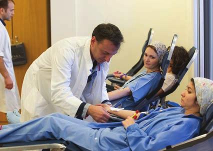 Απολογισμός Εταιρικής Υπευθυνότητας 2016 95 Εθελοντική Αιμοδοσία Εργαζομένων Με ευρεία συμμετοχή εθελοντών εργαζομένων και ιατρών, διεξήχθησαν για άλλη μια χρονιά οι ετήσιες αιμοδοσίες στα νοσοκομεία