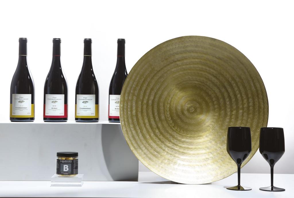 24 25 3 R D C H O I C E Matt Brass Platter Large #1818A 2b. Gerovassiliou Estate Chardonnay 0.75lt 2b. Gerovassiliou Estate Syrah 0.75lt 1p. Lakrids Choc 2p.