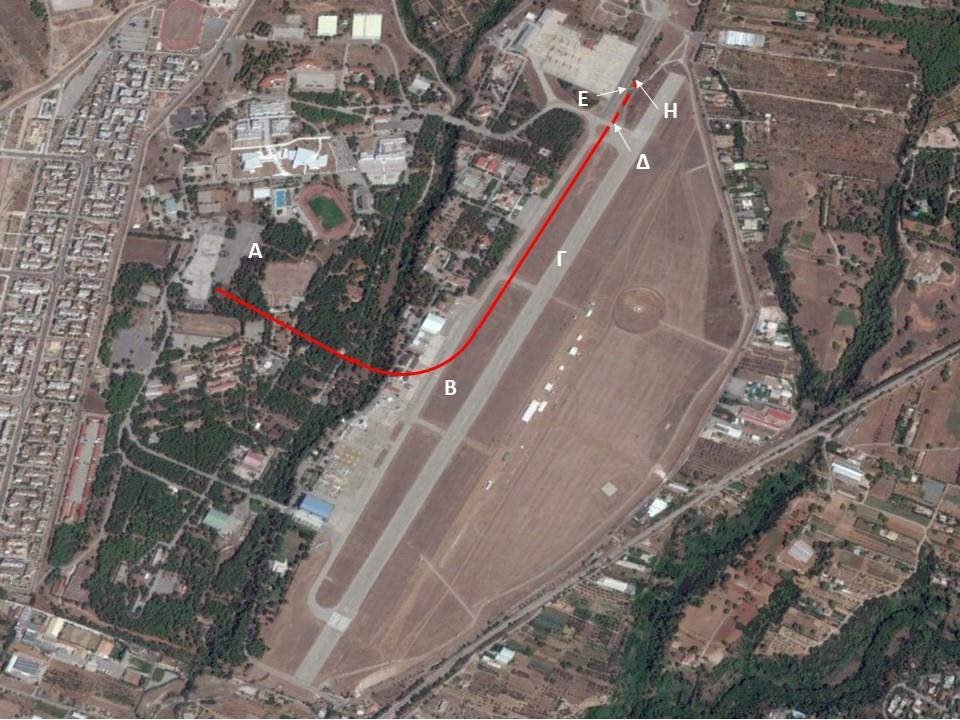 Εικ. 1 Αεροδρόμιο Τατοϊου Εκτιμώμενη Πορεία Ανεμοπτέρου Αποφάσισαν να γυρίσουν το ανεμόπτερο και μόλις το γύρισαν αντιλήφθησαν ότι ο ανεμοπόρος ανέπνεε με βρόγχο.