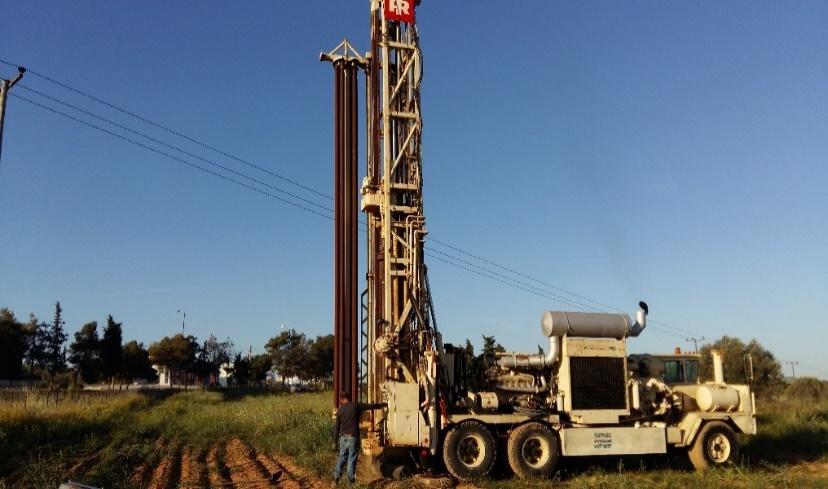 ΕΙΚΟΝΑ 1: Γεωτρύπανο T4 Ingersoll Rand (http://www.geotriseis.