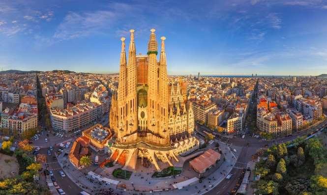 Projekt: Gradovi Europe- Barcelona, Anamarija Topić U ovoj prezentaciji saznat ćemo o kulturi i