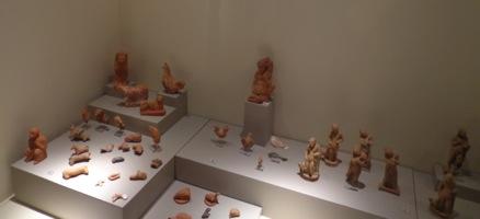 παραρτήματα με συμπληρωματικές πληροφορίες για την κάθε θεματική. Οι Φάκελοι είναι διαθέσιμοι στην ιστοσελίδα (ενότητα «Προτάσεις για σχολεία»). 3.1.