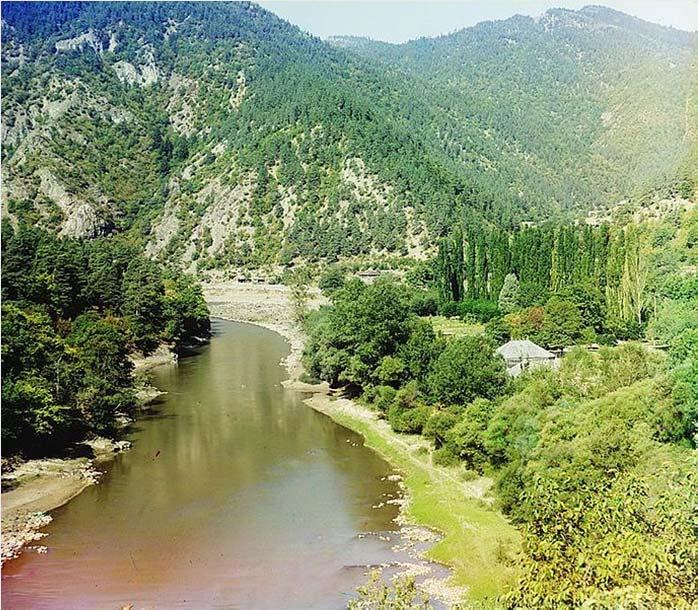 TRANSSƏRHƏD ÇAYLARIN ÇİRKLƏNMƏ VƏZİYYƏTİ KÜR